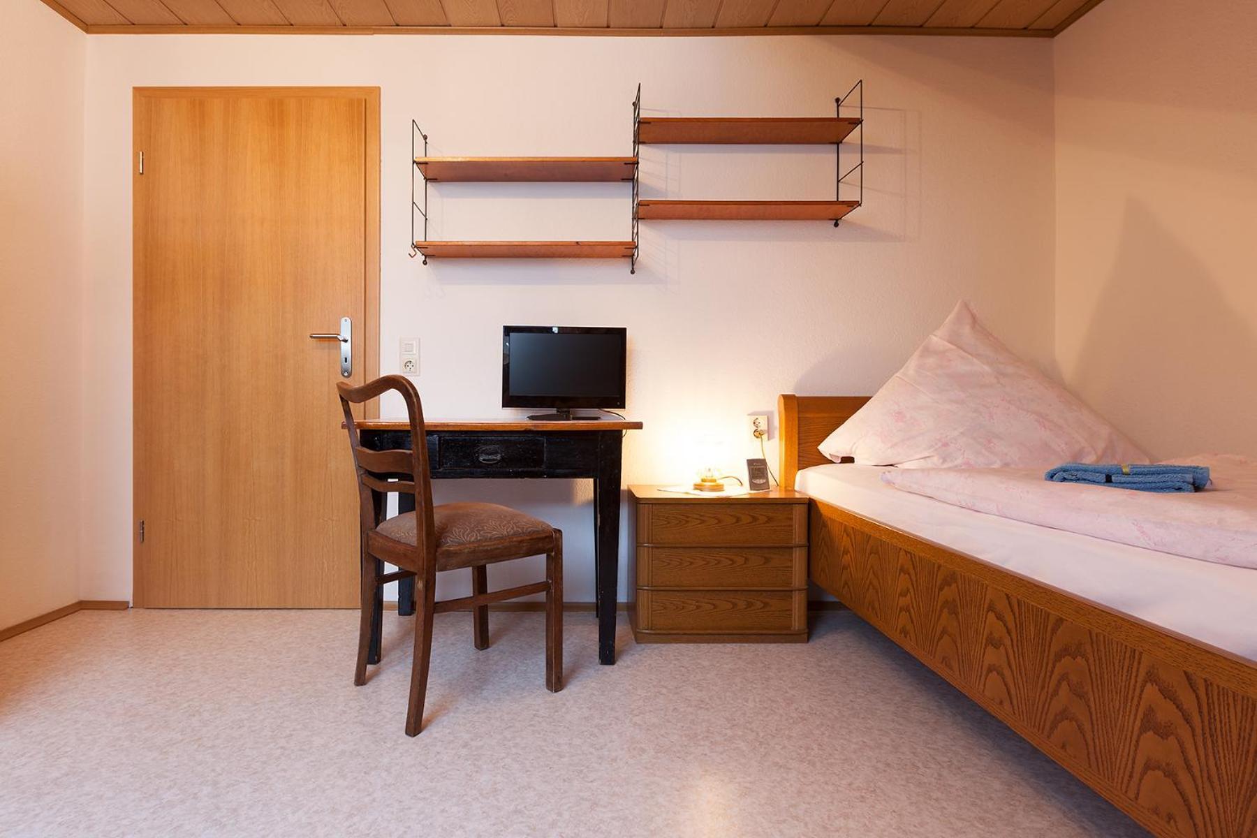 Eenpersoonskamer met Gedeelde Badkamer