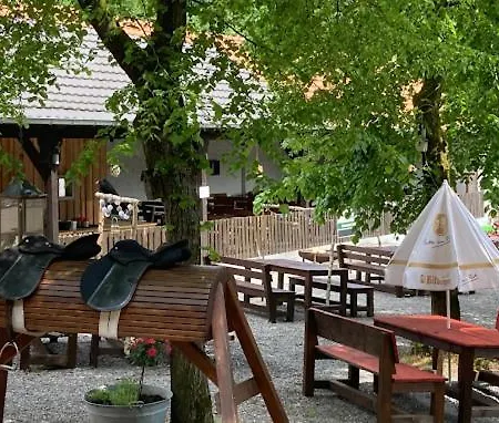 Forsthaus Schöntal-3